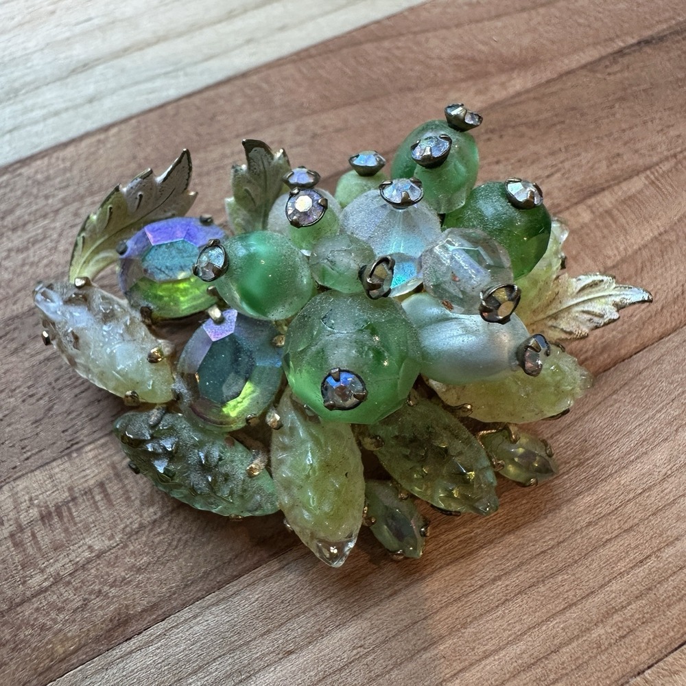 VTG West Germany Brooch Pin 2.1 Inch Green Bead Rhinestone Enamel Gold‎ Plated